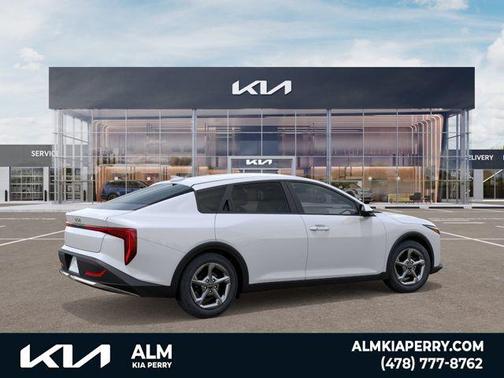 Snow White Pearl 2026 Kia K4 LXS