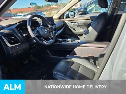 2022 Nissan Rogue SL