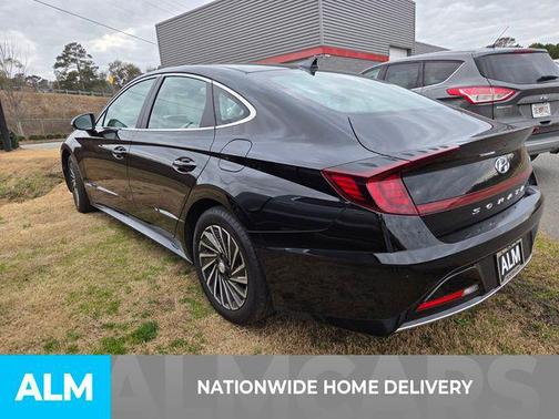 2023 Hyundai SONATA Hybrid SE