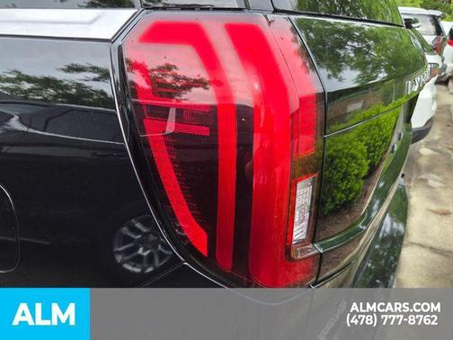 Agate Black Metallic 2025 Ford Expedition Active