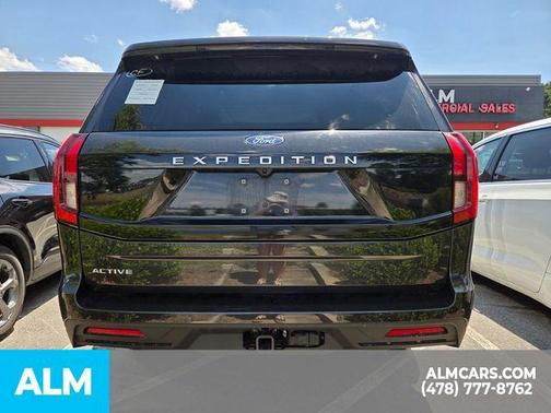 Gray Metallic 2025 Ford Expedition Active