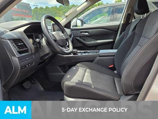 Brilliant Silver Metallic 2025 Nissan Rogue SV