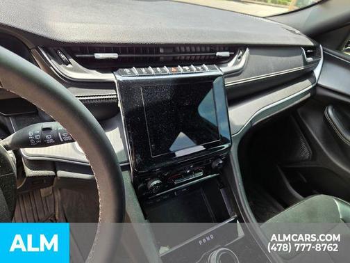 Silver Zynith 2024 Jeep Grand Cherokee Altitude