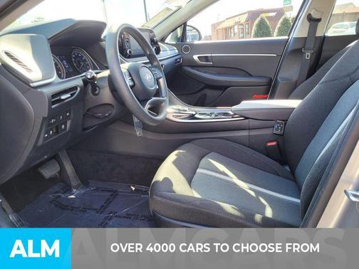 2020 Hyundai SONATA SE