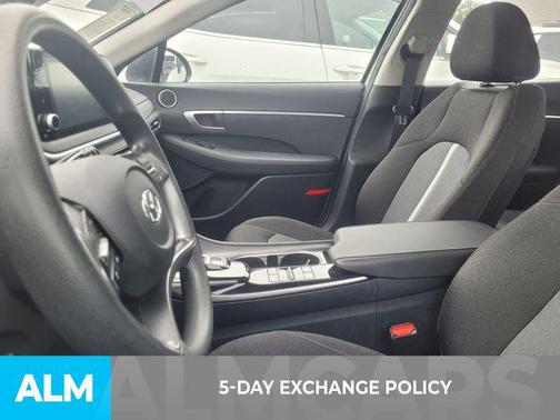 2020 Hyundai SONATA SE