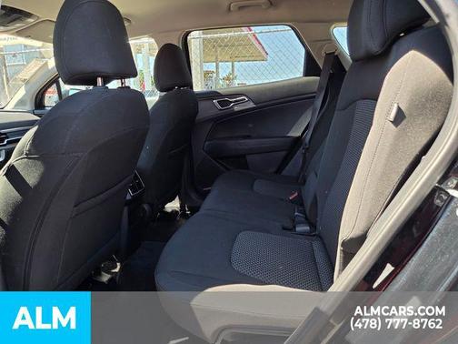 Ebony Black 2025 Kia Sportage LX