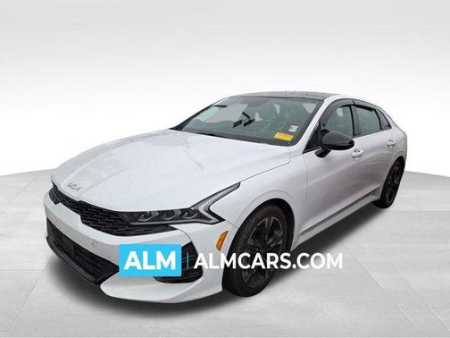 Glacial White Pearl 2022 Kia K5 GT-Line