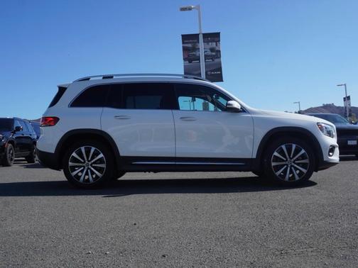2023 Mercedes-Benz GLB 250 Base 4MATIC