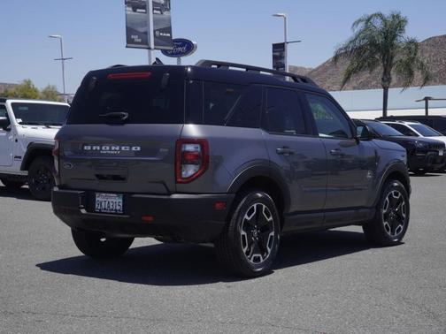 Gray Metallic 2023 Ford Bronco Sport Outer Banks