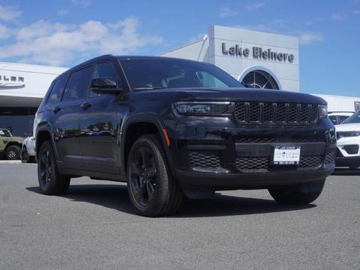 2025 Jeep Grand Cherokee L Laredo