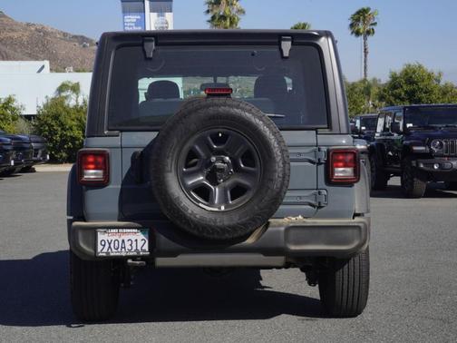Anvil Clearcoat 2026 Jeep Wrangler Sport
