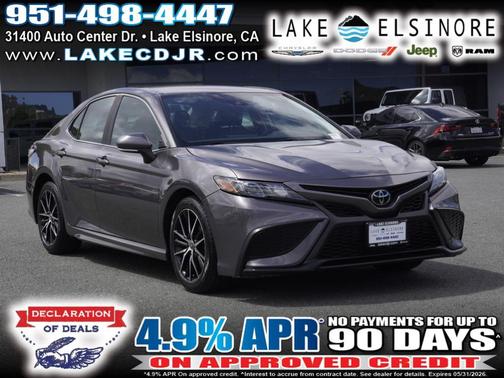 Predawn Gray Mica 2023 Toyota Camry SE