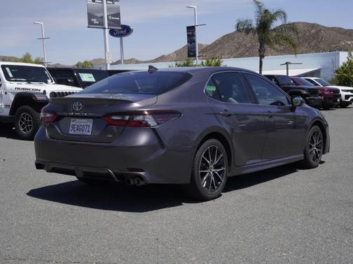 Predawn Gray Mica 2023 Toyota Camry SE