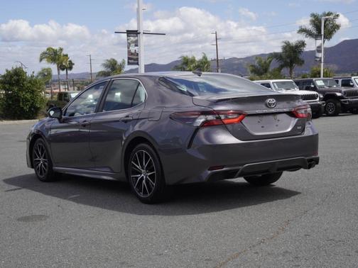 Predawn Gray Mica 2023 Toyota Camry SE