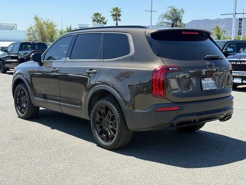 Dark Moss 2021 Kia Telluride EX