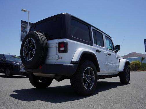 2023 Jeep Wrangler Sahara
