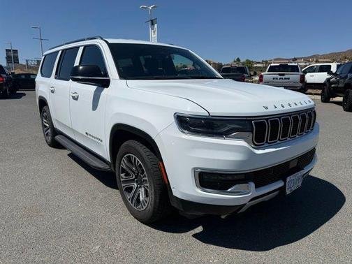 Bright White Clearcoat 2023 Jeep Wagoneer L Series II
