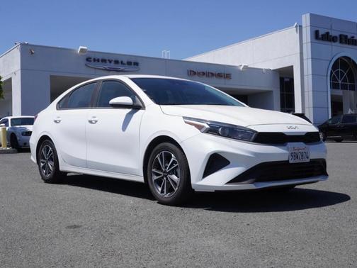 2022 Kia Forte LXS