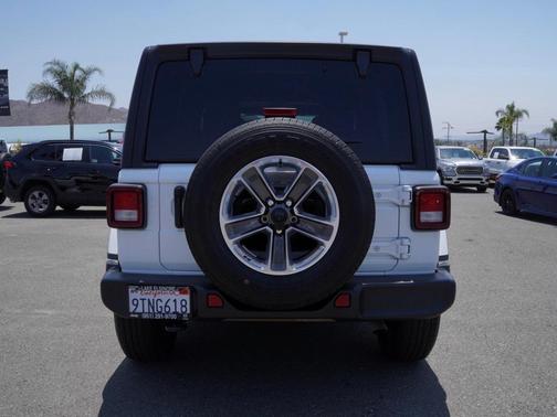 2022 Jeep Wrangler Unlimited Sahara