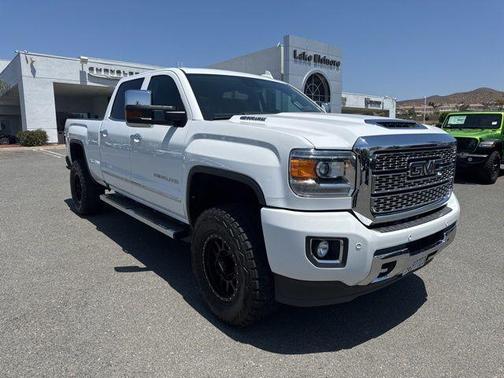 Summit White 2019 GMC Sierra 2500 Denali