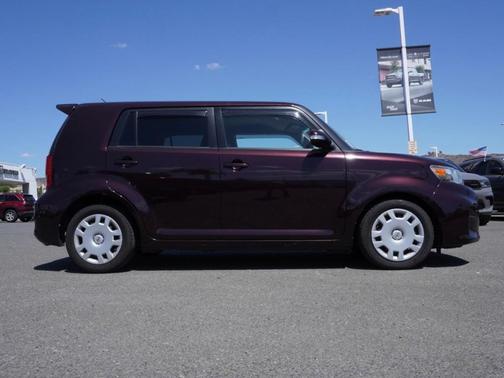 2012 Scion xB 