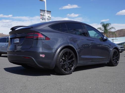 2017 Tesla Model X 75D