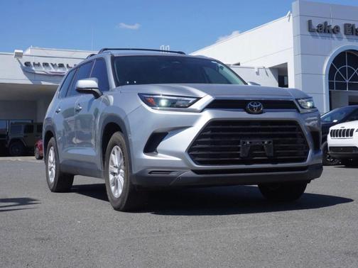 2024 Toyota Grand Highlander Hybrid XLE