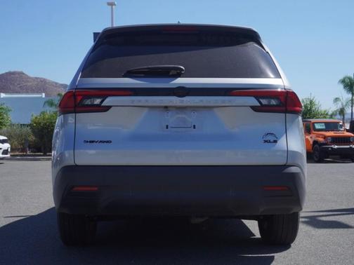 2024 Toyota Grand Highlander Hybrid XLE