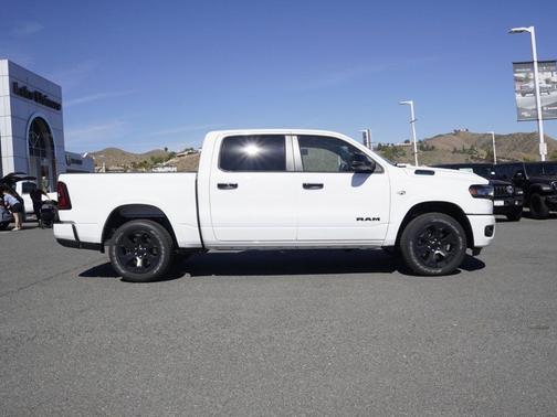 Bright White Clearcoat 2026 RAM 1500 Big Horn/Lone Star