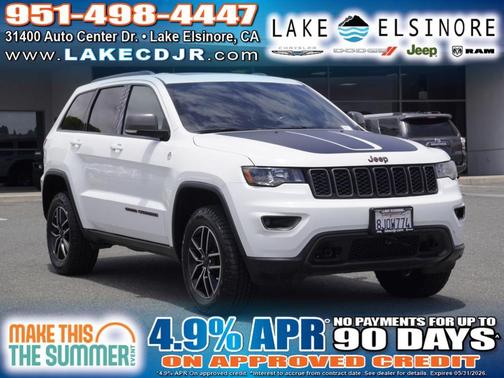 Bright White Clearcoat 2019 Jeep Grand Cherokee Trailhawk