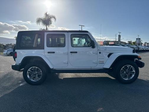2022 Jeep Wrangler Unlimited Sahara