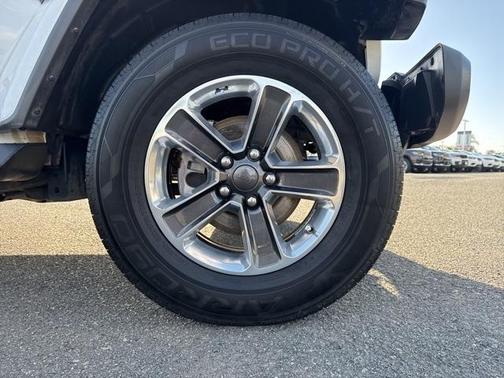 2022 Jeep Wrangler Unlimited Sahara