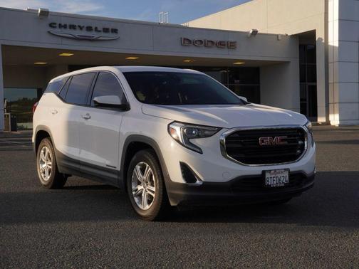 2020 GMC Terrain SLE