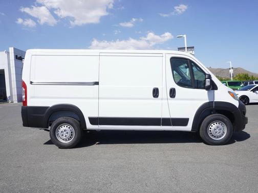 2025 RAM ProMaster 1500 Low Roof