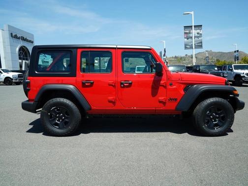 2025 Jeep Wrangler Sport