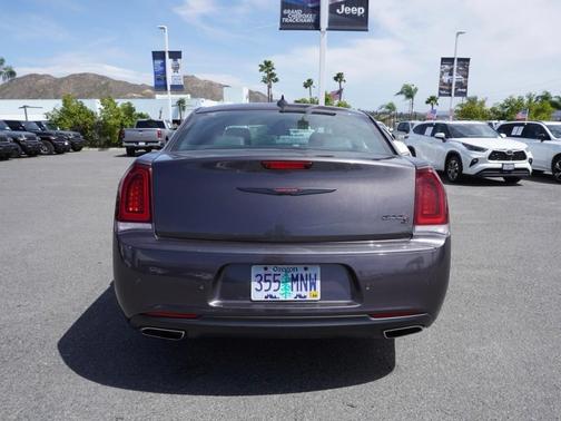 2021 Chrysler 300 S