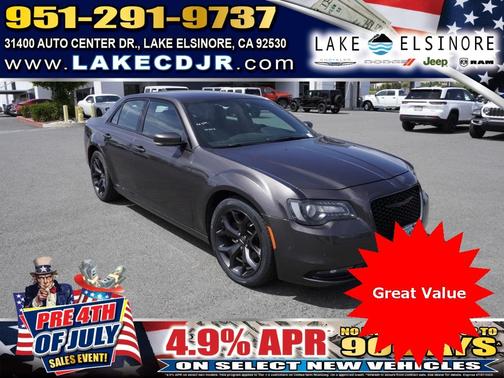 2021 Chrysler 300 S