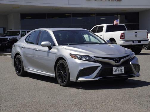 Celestial Silver Metallic 2023 Toyota Camry XSE