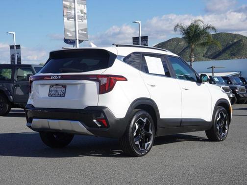 2025 Kia Seltos EX