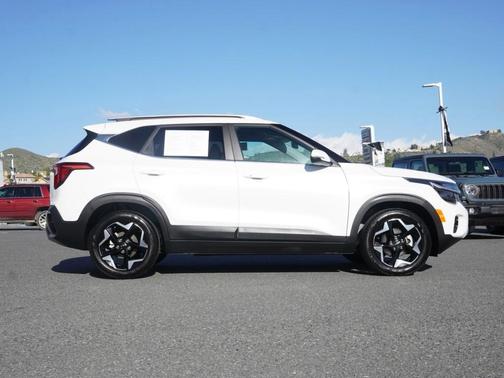 2025 Kia Seltos EX