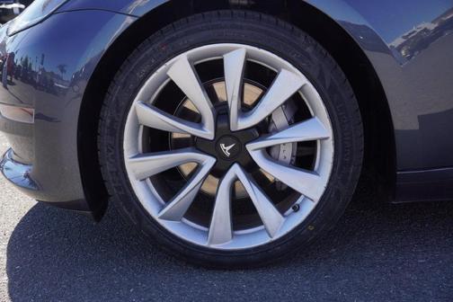 Gray 2018 Tesla Model 3 Long Range