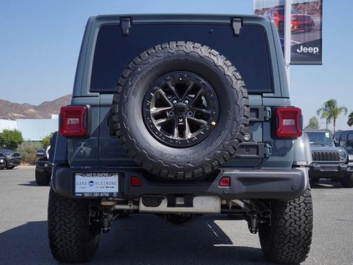 2025 Jeep Wrangler Rubicon 392