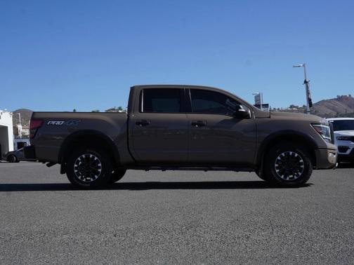 2021 Nissan Titan PRO-4X