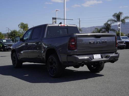 Granite Crystal Clearcoat Metallic 2026 RAM 1500 Big Horn/Lone Star