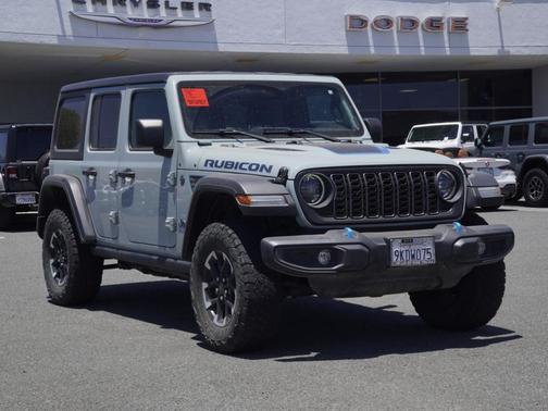 Earl Clearcoat 2024 Jeep Wrangler 4xe Rubicon