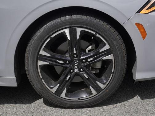 Wolf Gray 2021 Kia K5 GT-Line