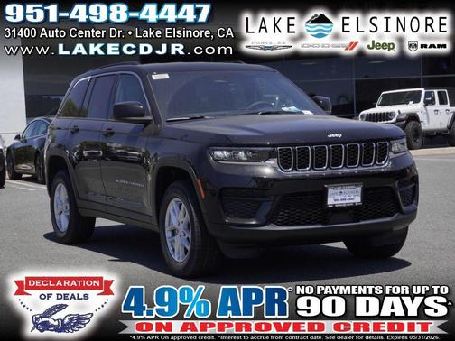 Diamond Black 2026 Jeep Grand Cherokee Laredo