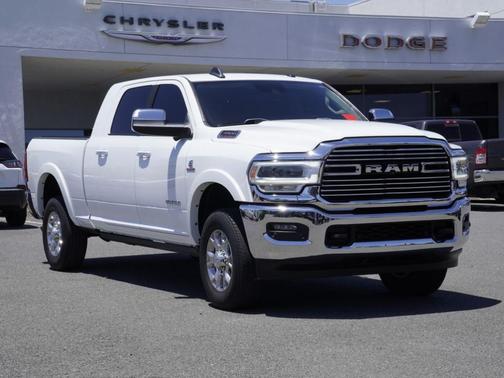 Bright White Clearcoat 2022 RAM 3500 Laramie