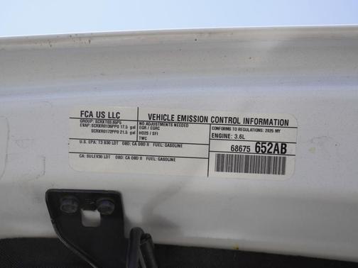 Bright White Clearcoat 2025 Jeep Wrangler Sport