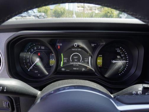 Bright White Clearcoat 2025 Jeep Wrangler Sport